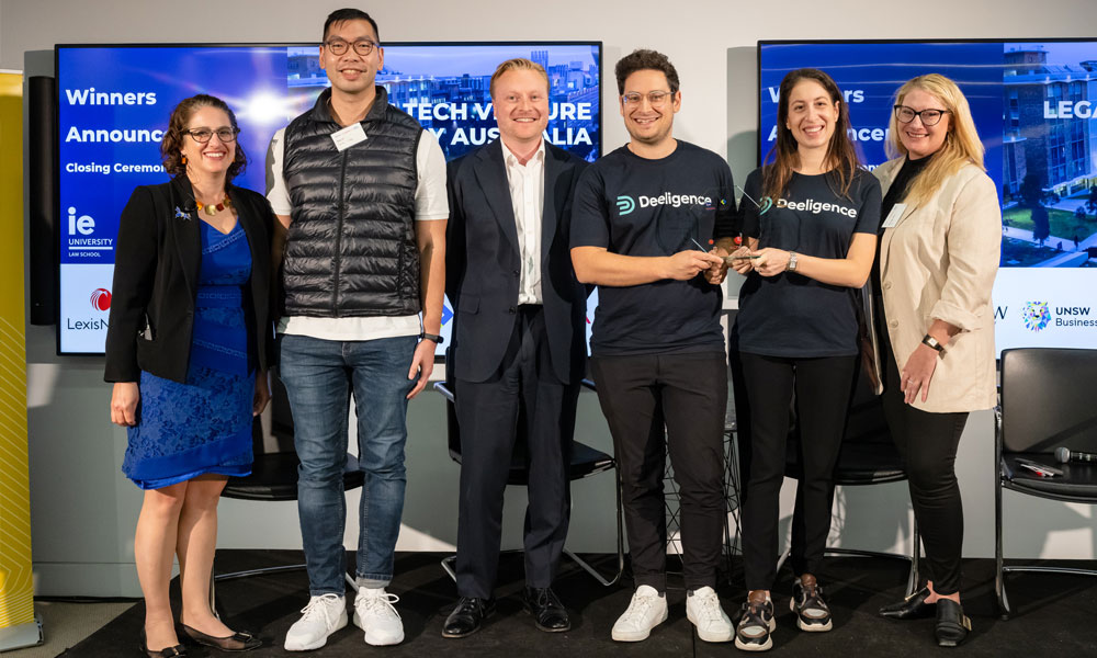 Winners, judges and Hub Director for the UNSW LegalTech startup Hatchathon